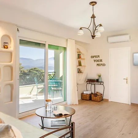 וילה Casa Loggia *